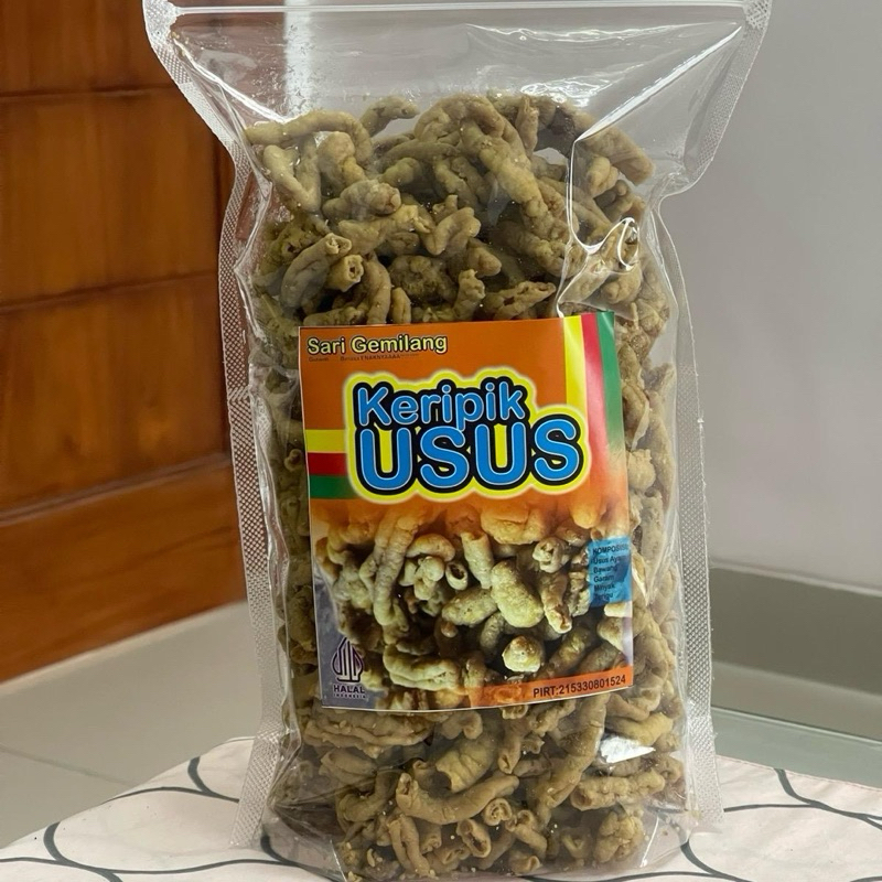 

Keripik Usus Sari Gemilang 500 gram Gurih Renyah