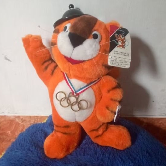 Boneka Maskot Olympic Olimpiade Seoul 1988 Newtag Vintage Rare