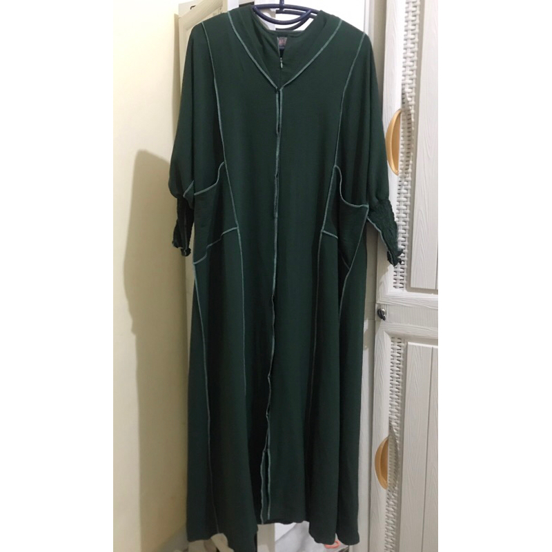 abaya preloved , inner abaya , reverse abaya , gamis preloved, gamis crinkle , abaya crinkle , abaya