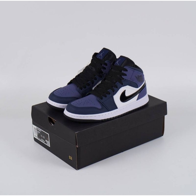 Nike Air Jordan 1 Mid Purple