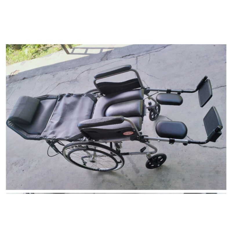 kursi roda bekas avico / kursi roda lipat / kursi roda lepas pasang