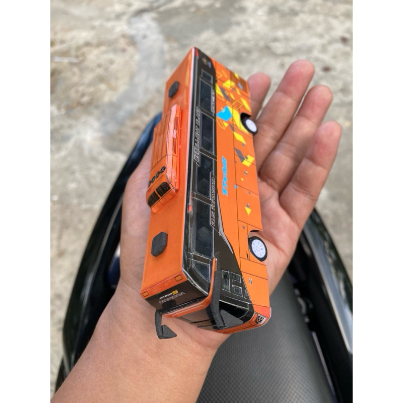 Miniatur Bis TIVIDI JB5 1:64