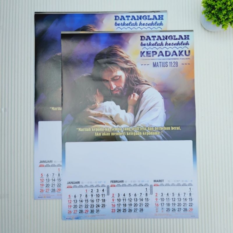 

kalender 2025 triwulan 4 lembar 3 bulanan gambar rohani 3 Ao123(terima castume cetak merek)
