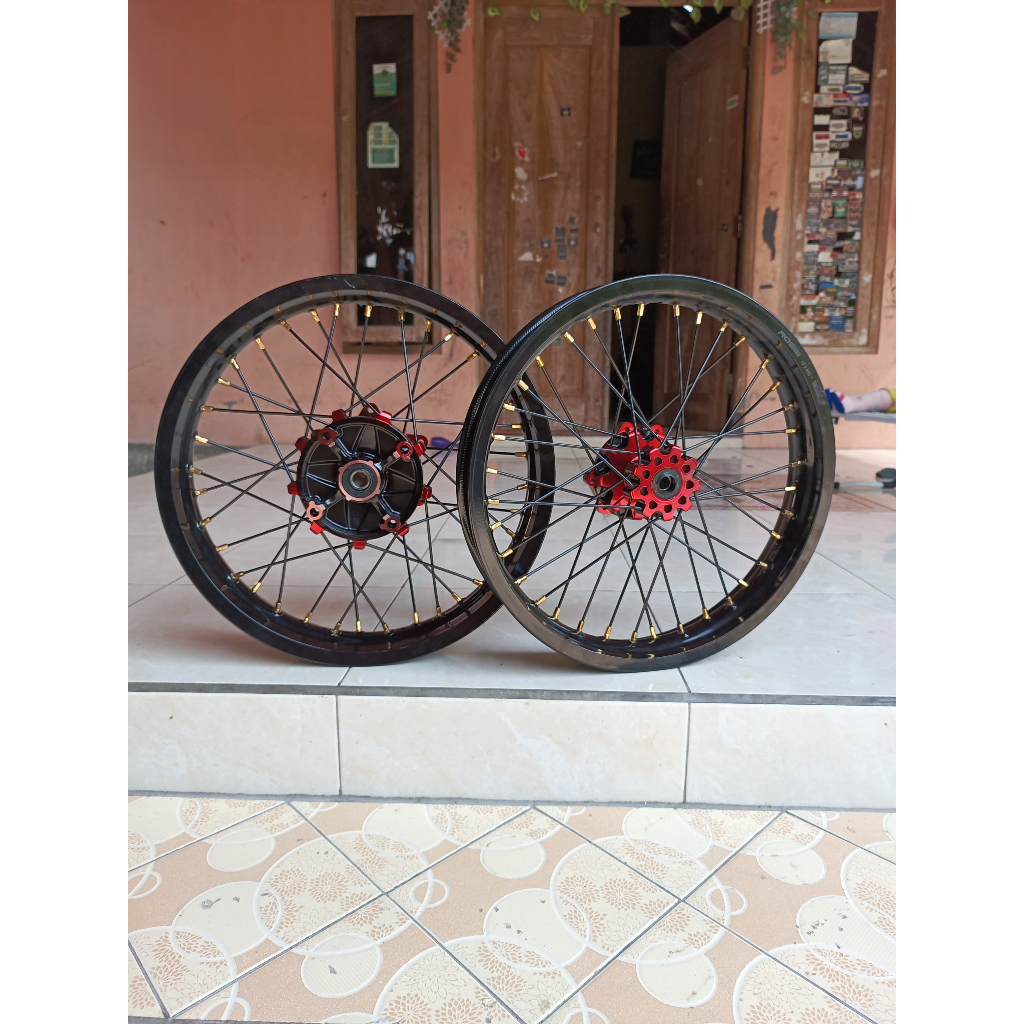 Wheelset Semi Cacing CRF 215/250 Tanpa Ban Ring 17 Murah