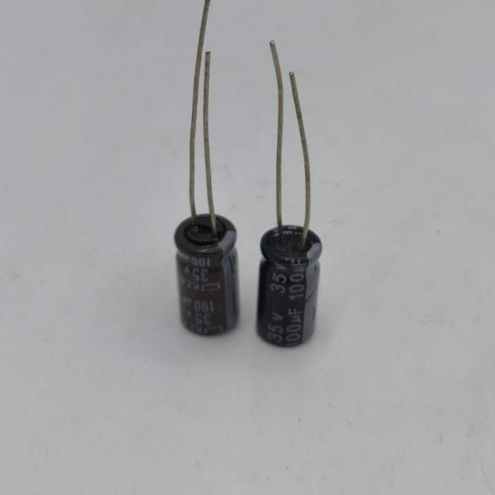ELCO 100uf 35v / ELKO 100uf 35v