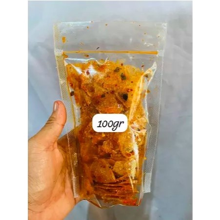 

KRIPIK KACA DAUN JERUK GURIH PEDAS ISI 100 GRAM - BY CEMILAN ASIIKK