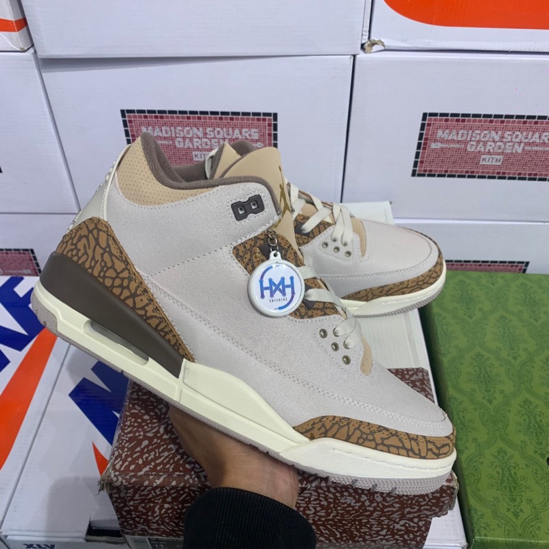 Sepatu pria Jordan 3 Retro Light Orewood Brown/Metallic Gold/Light British Tan/Palomino