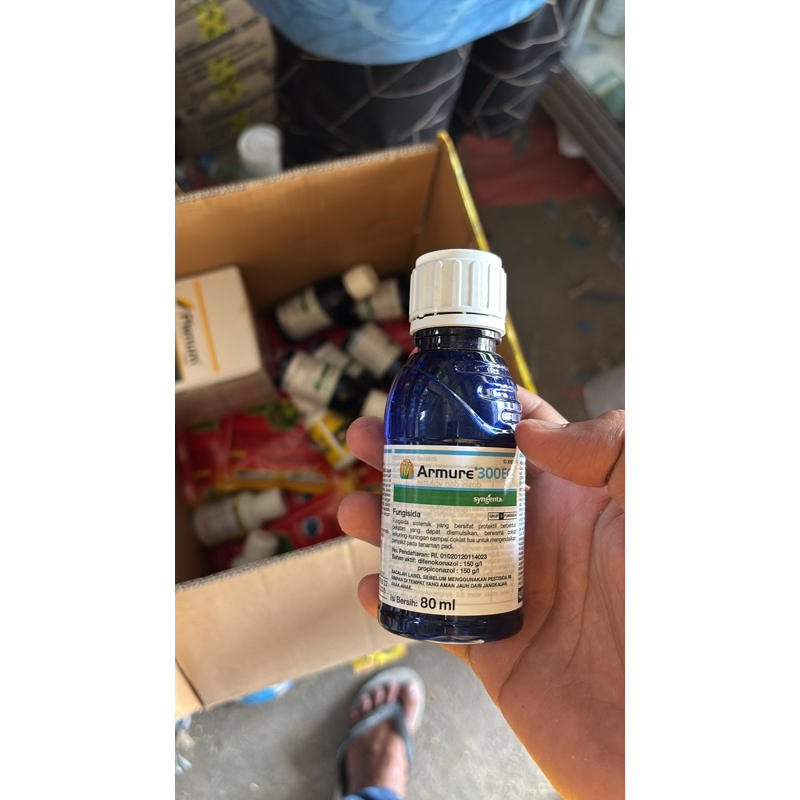 fungisida Armure 300ec 100ml