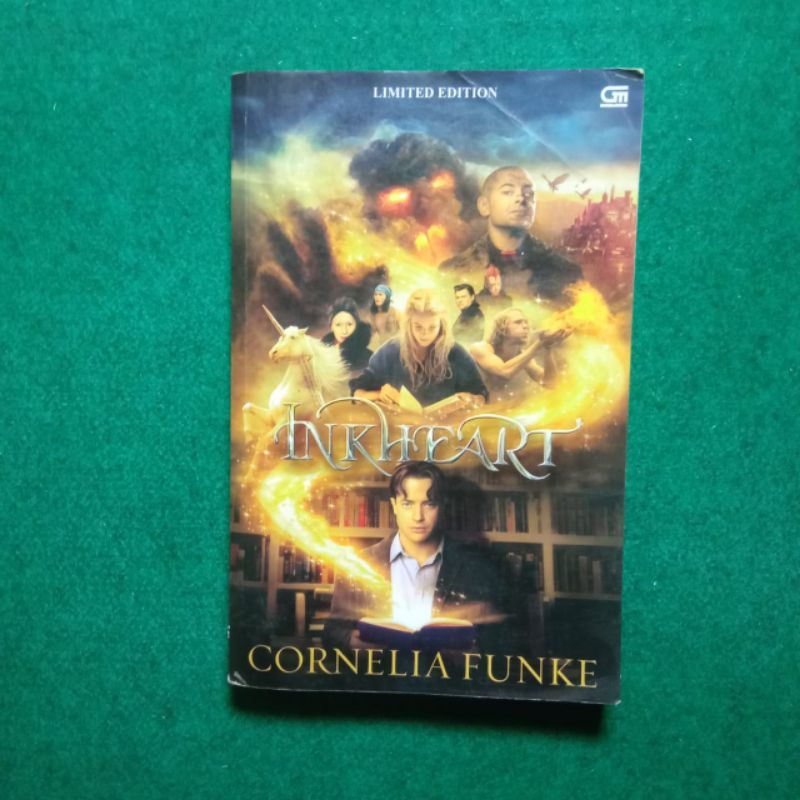 Novel Inkheart - Cornelia Funke