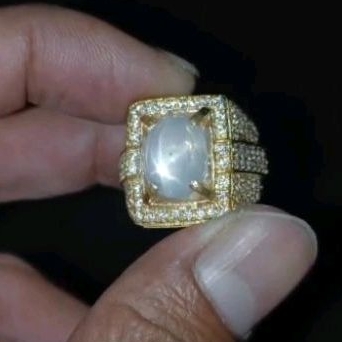 Light blue star sapphire srilanka