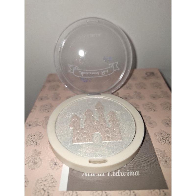 Shedella highlighter kkv oh some preloved