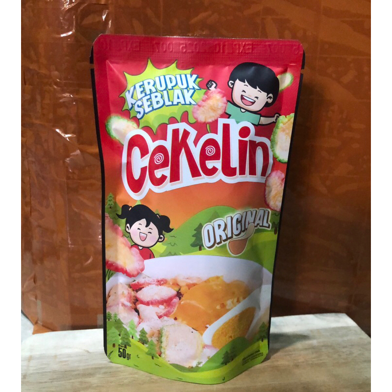 

Cemilan Kerupuk seblak/ Kerupuk seblak cekelin / kerupuk original cekelin