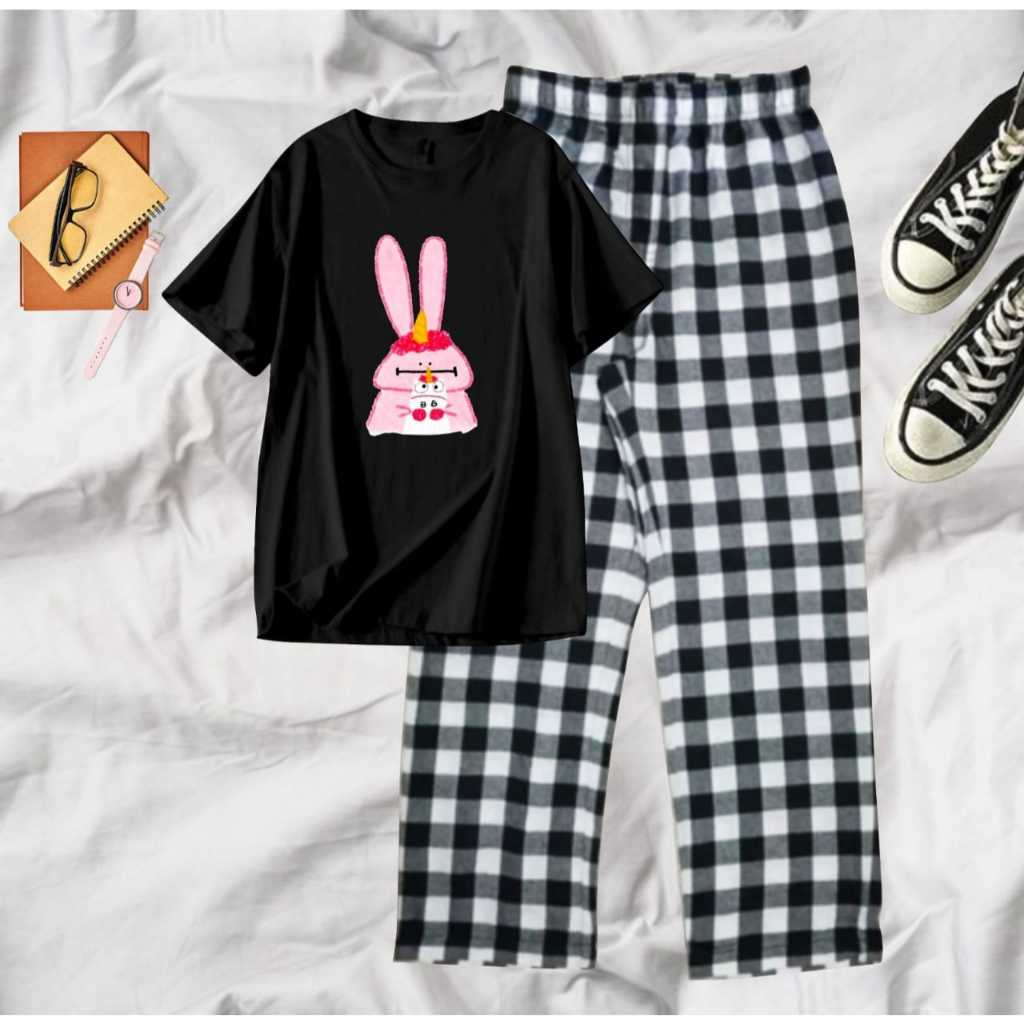 SETELAN OVERSIZE BUNNY UNICORN KOMBINASI CELANA KOTAK PANJANG  - REMAJA