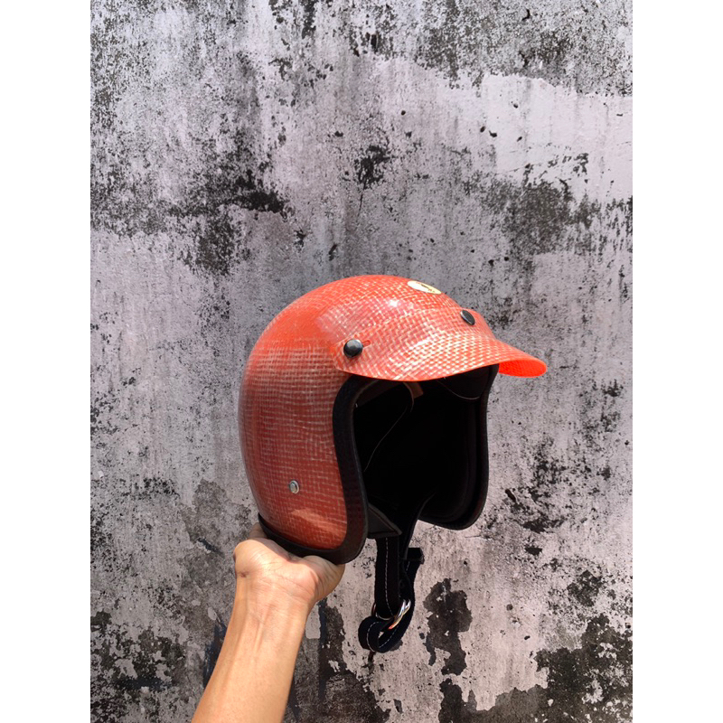 slim head helmet