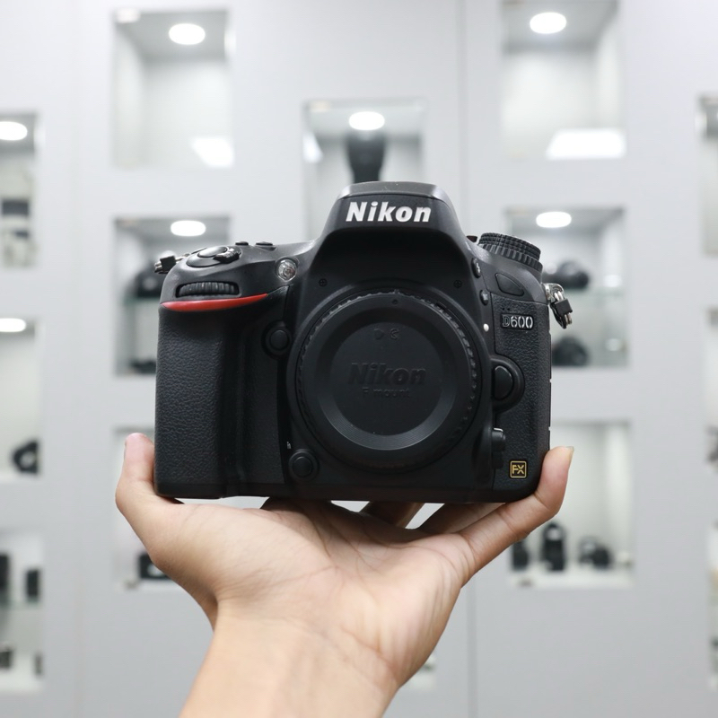Nikon D7200 Kit 18-55mm F3.5-5.6 G VR