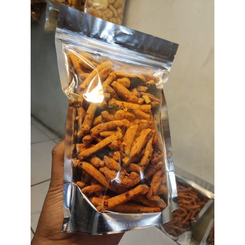

Kemasan 200gr Basreng Pedas Original cemilan Snack Karuhun