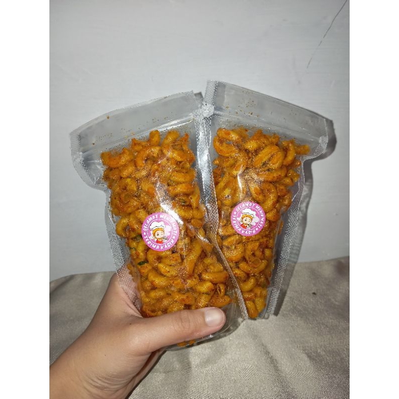 

PROMO!!! MAKARONI ORIGINAL/PEDAS 100GRAM