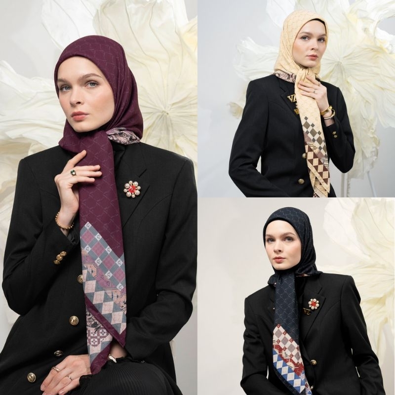 VZ‼️CALLIOPE SCARF by VIVIZUBEDI