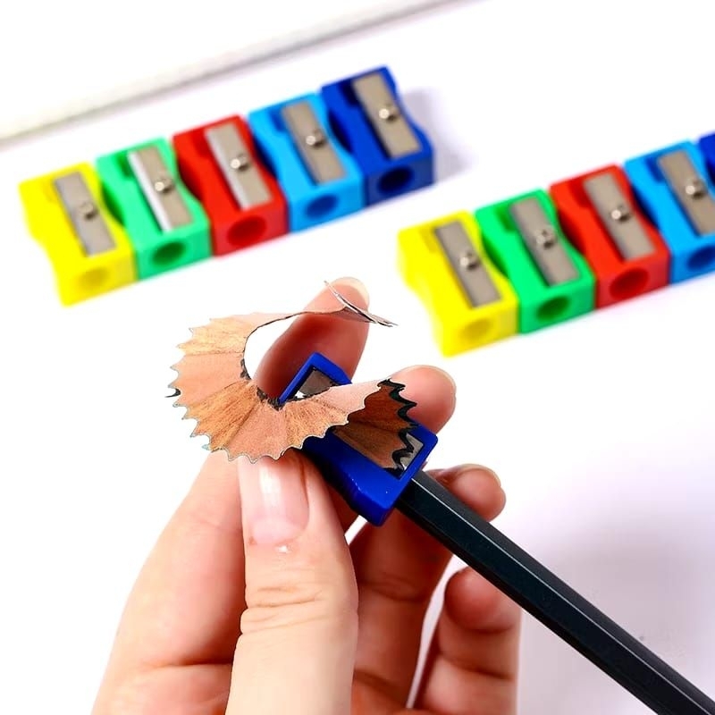 

Isi 50 PCS Rautan pensil Serutan Mini Warna Warni