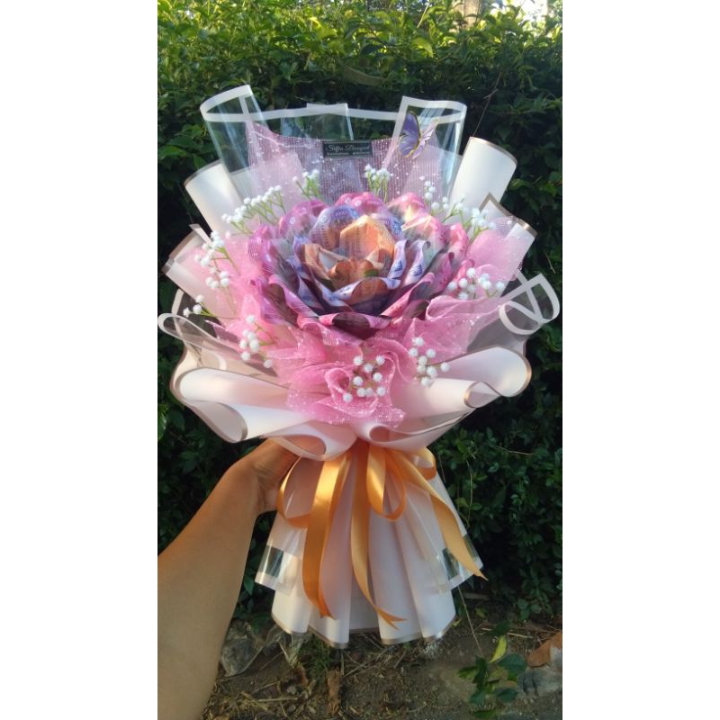 BUKET UANG / BUKET UANG BENTUK BUNGA / BUKET WISUDA / BUKET UANG 30 LEMBAR / BUKET HADIAH GRADUATION