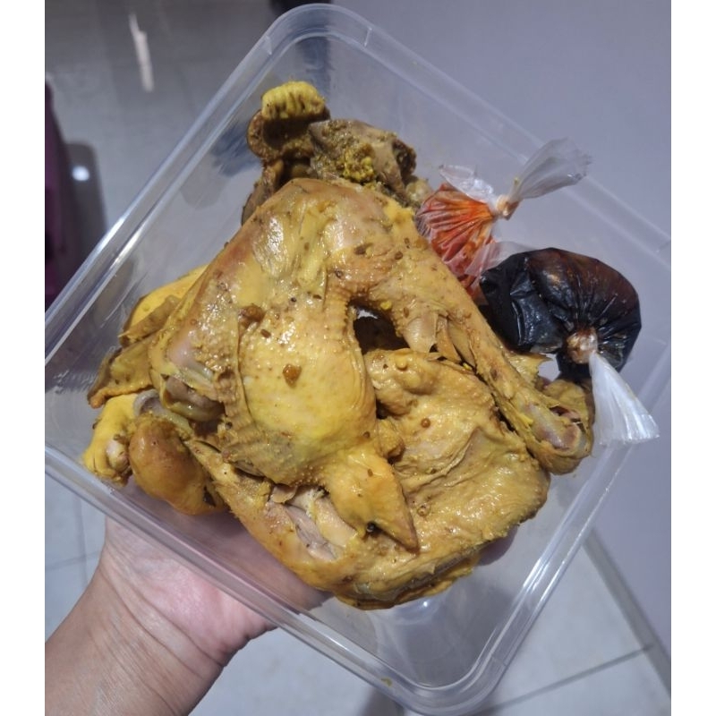 

Frozen Ayam Ungkep Kampung