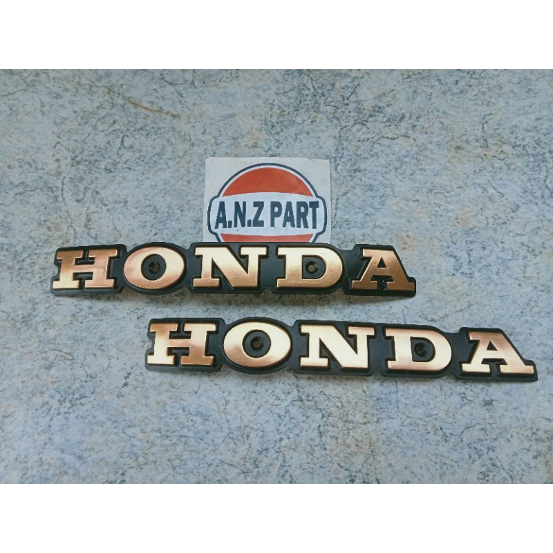 Emblem logo tangki  Honda CG110 CG125 CG 110 125 ori original 397R 397L 397 R L