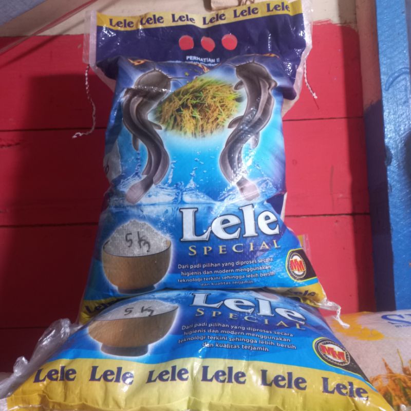 

Beras LELE SPECIAL 5KG. Beras pulen 5kg merk lele. Beras 5kg. beras pulen beras jawa