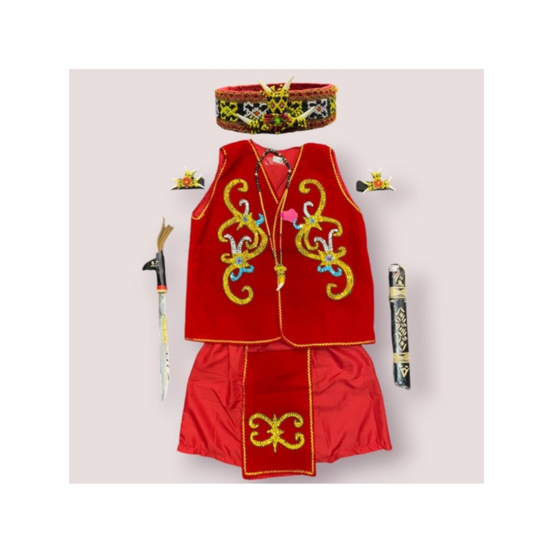 BAJU TRADISIONAL ADAT DAYAK MERAH VARIAN ANAK SMP - SMA DENGAN ATRIBUT PANGLIMA DAYAK