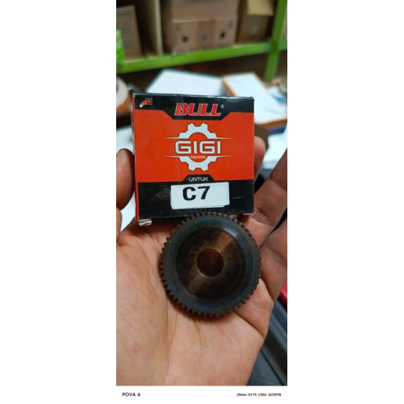 Gear bull C7 for mesin circular saw serkel hitachi 7 inch