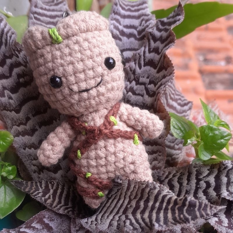 Baby groot amigurumi / boneka rajut bayi groot