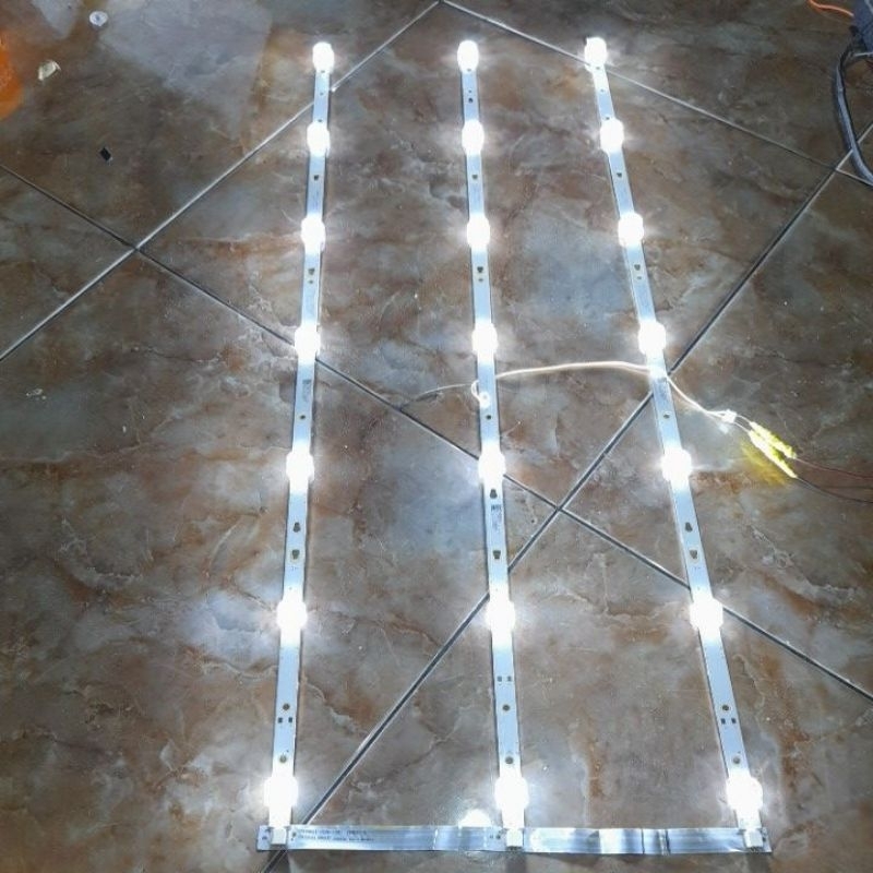 Lampu bl tv led AQUA LE40AQT8550