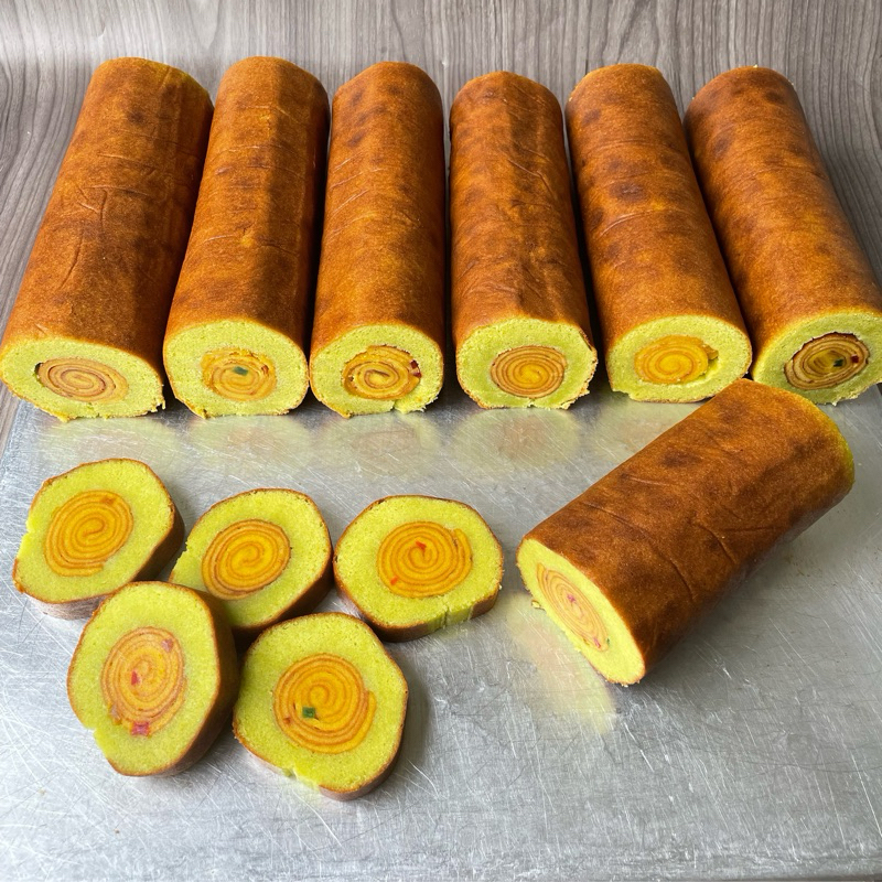 

Roll kombinasi legit pandan khas bangka