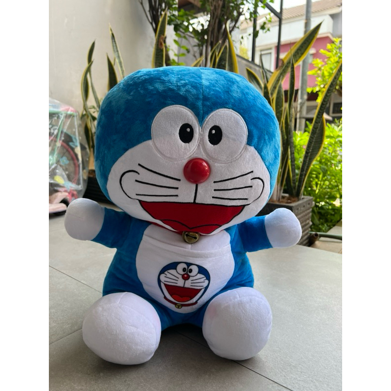 NEW Boneka Doraemon Gede 42 cm