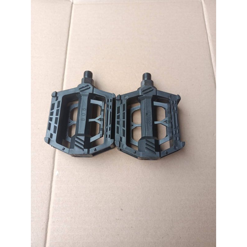 pedal sepeda BMX 20 inches as kecil