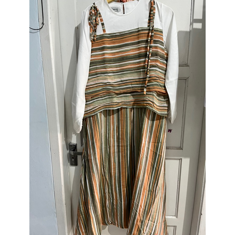 preloved d amora sz L