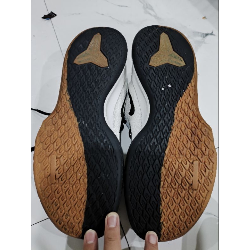 Kobe Mamba focus size 45