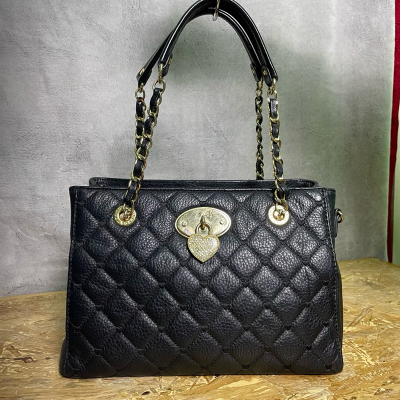 Preloved Lovcat Black Kulit Handbag