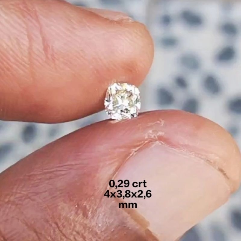 0,29 carat Natural Berlian Banjar Very Light Yellow - Natural Diamon Asscher Cut