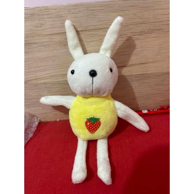 boneka kelinci kaki panjang