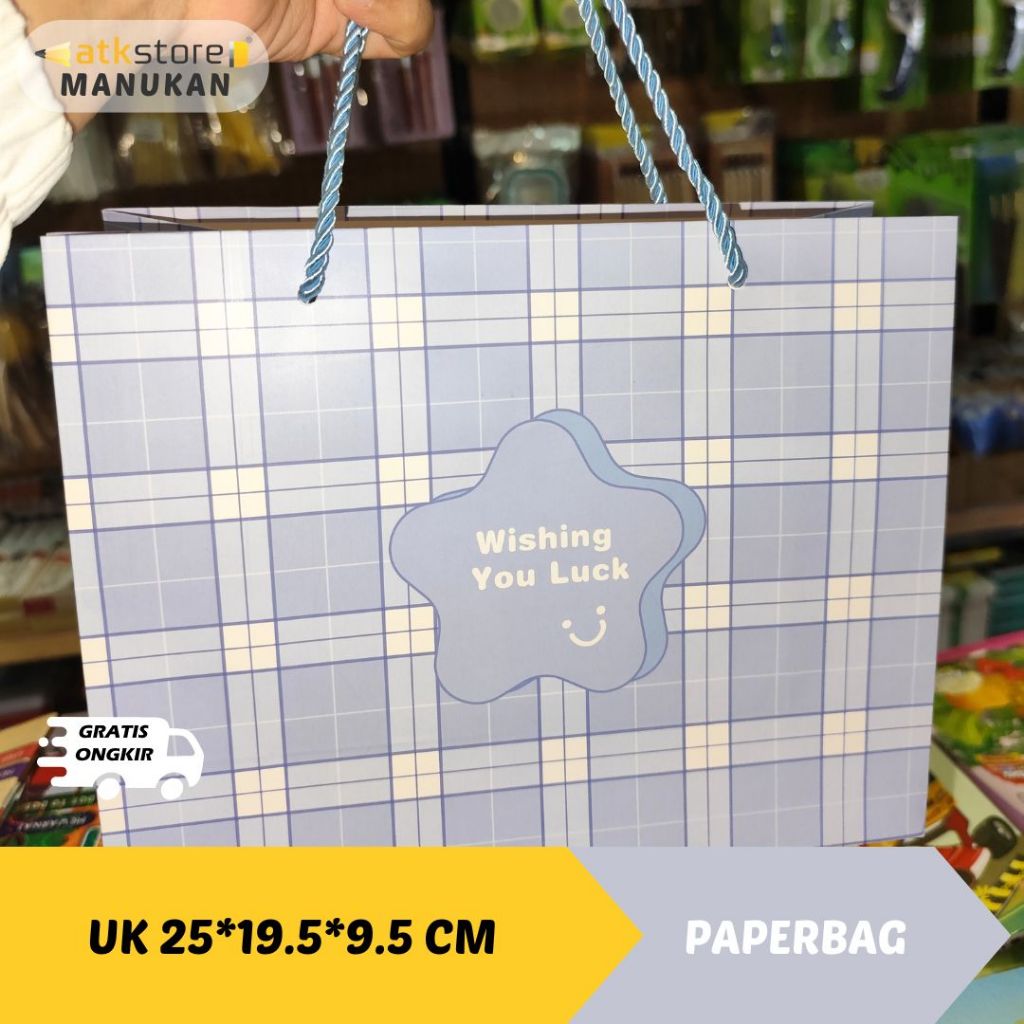 

Paper bag tebal ukuran 25x19.5x9.5 cm