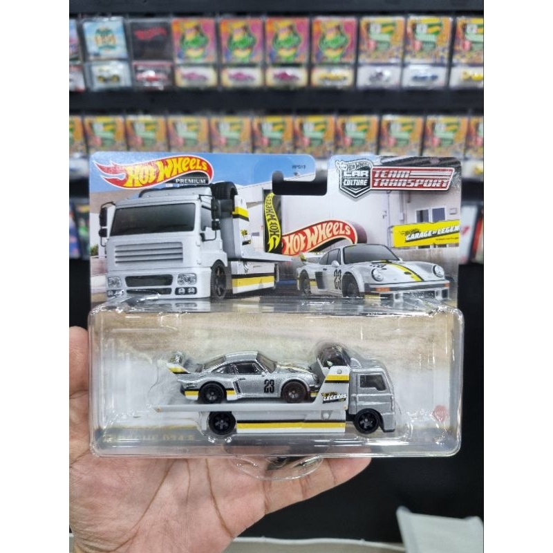 Hotwheels Team Transport Porsche Legends Tour