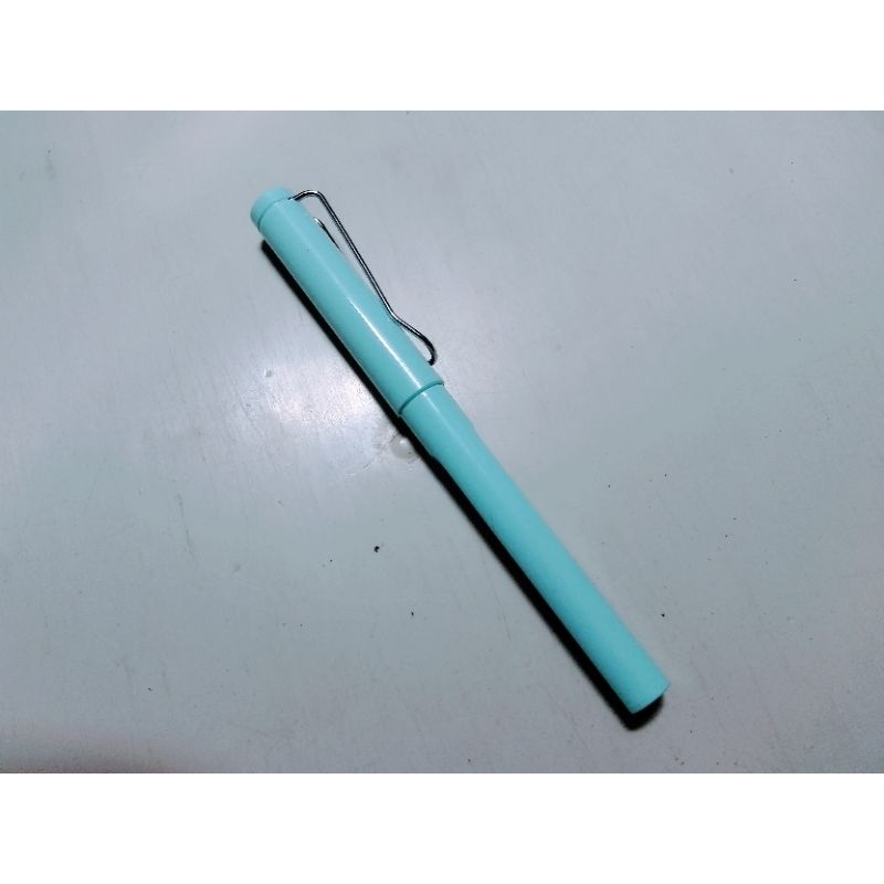 

pensil untuk menulis pensil mekani pensil biasa