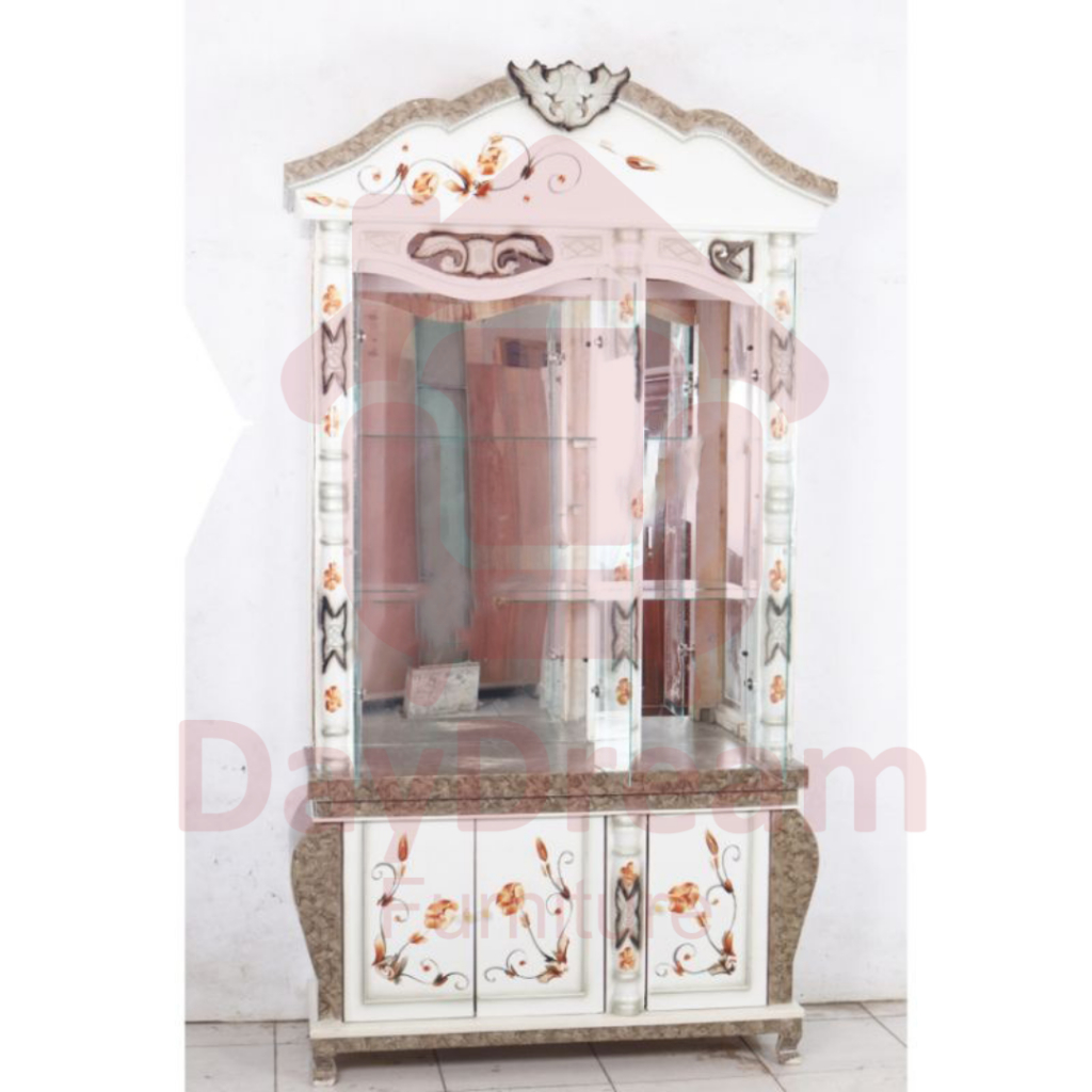 Lemari Pajangan Kristal 3Pintu / Bufet Pajangan Crystal Kristal Wush Minimalis