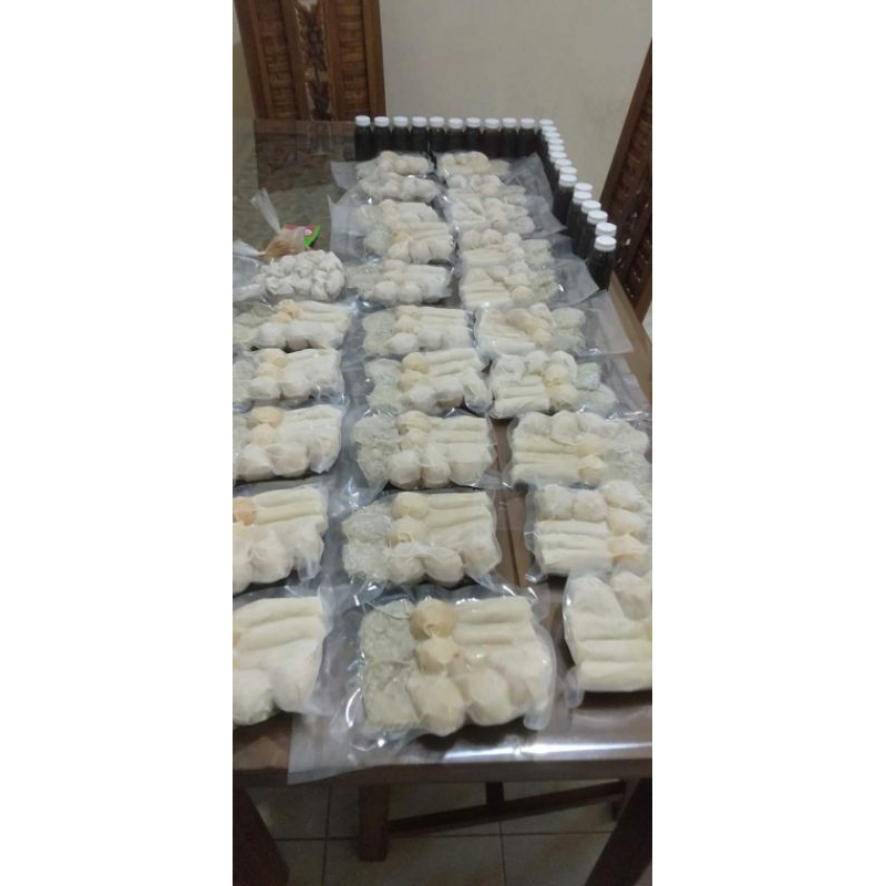 

pempek vakum isi 10