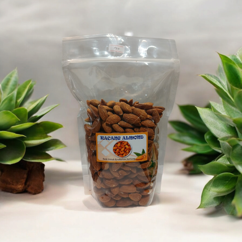 

Almond Utuh Panggang / Roasted Almond