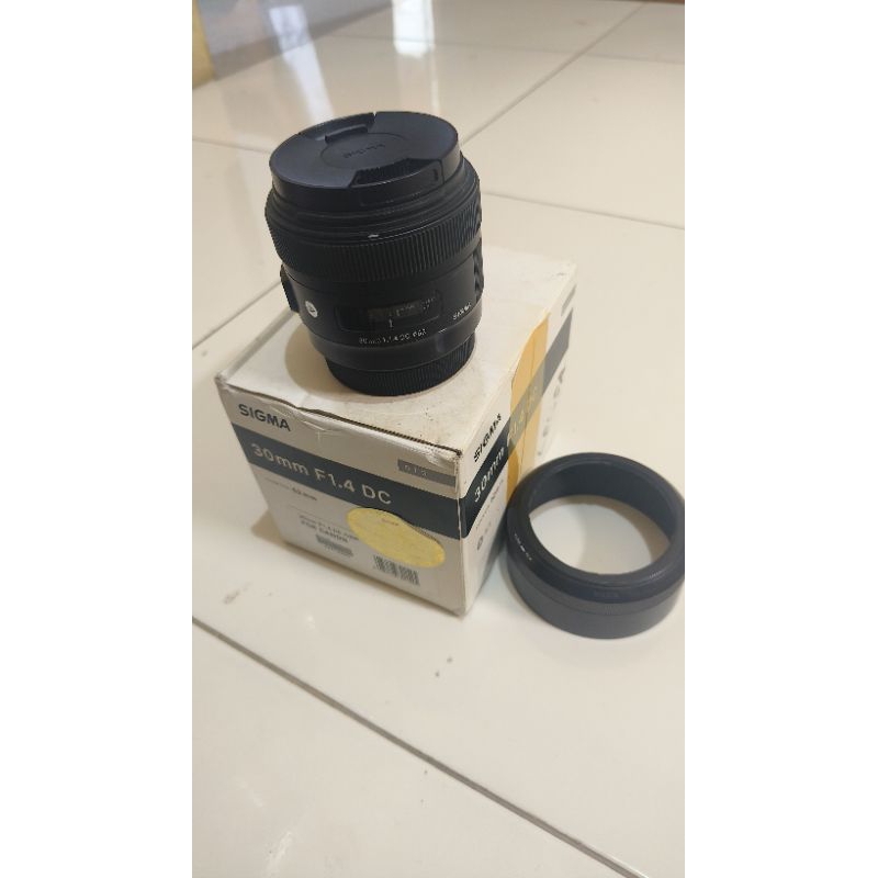 lensa sigma 30mm f1.4 for canon dsrl