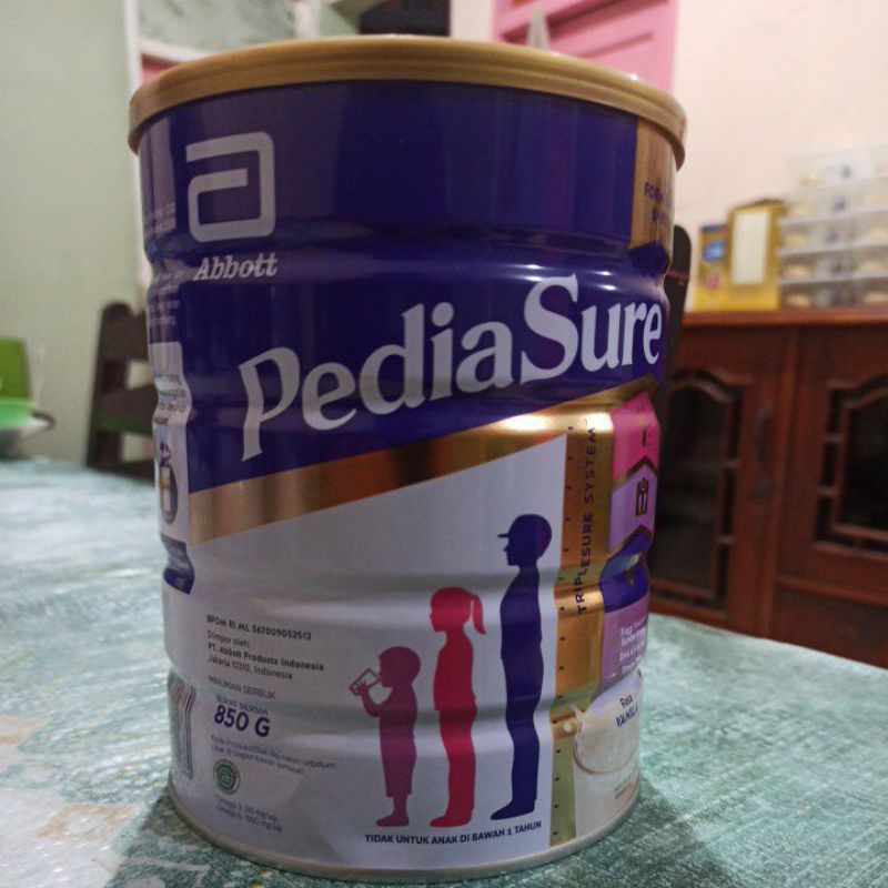 

DIJAMIN PALING MURAH PEDIASURE 850g exp 10 25 (penyok)