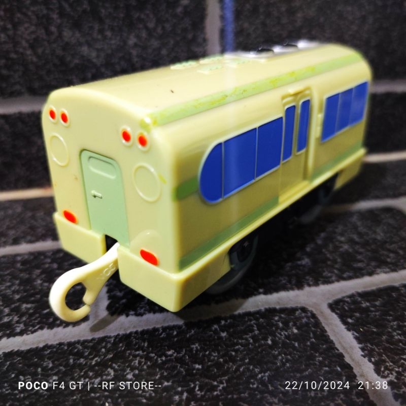Takara Tomy Plarail Gerbong Chuggington Koko Kereta Api Mainan