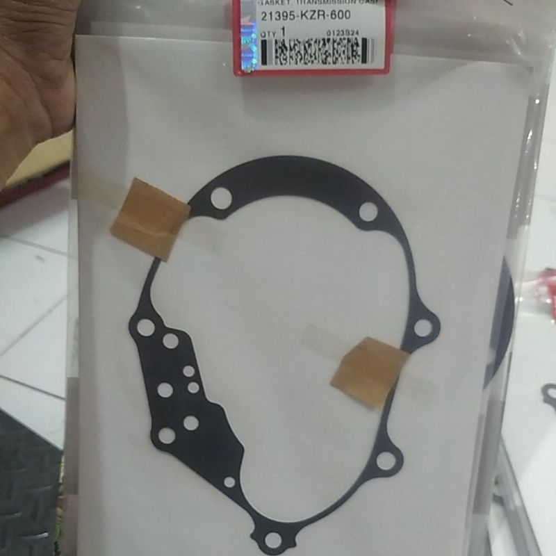 Gasket transmisi new Vario125/150 21395-KZR-600