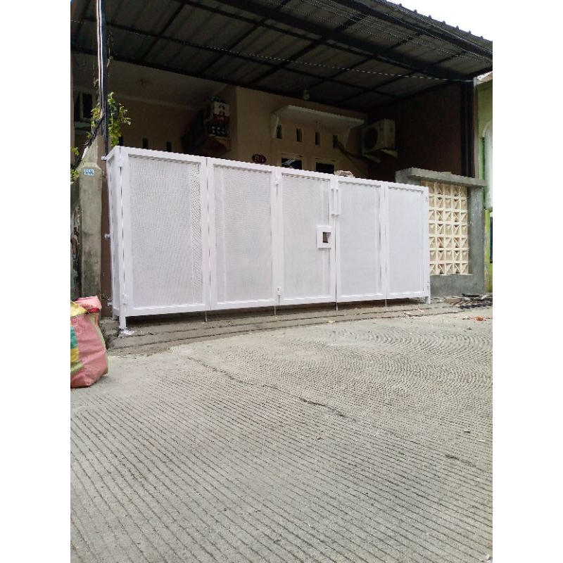 pintu pagar sliding plat besi perforated
